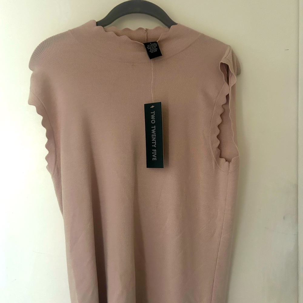 Two Twenty Five Pink Sleeveless Top